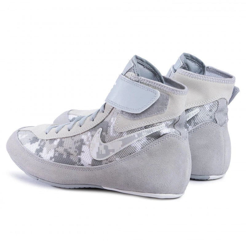 Nike SpeedSweep VII Shoes - Grey 7 Nike SpeedSweep VII Shoes - Grey