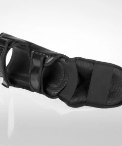 Fighter Shinguards Thai Ergo - Black/grey, FSG-004BG PROTECTION 11 Fighter Shinguards Thai Ergo - Black/grey, FSG-004BG PROTECTION