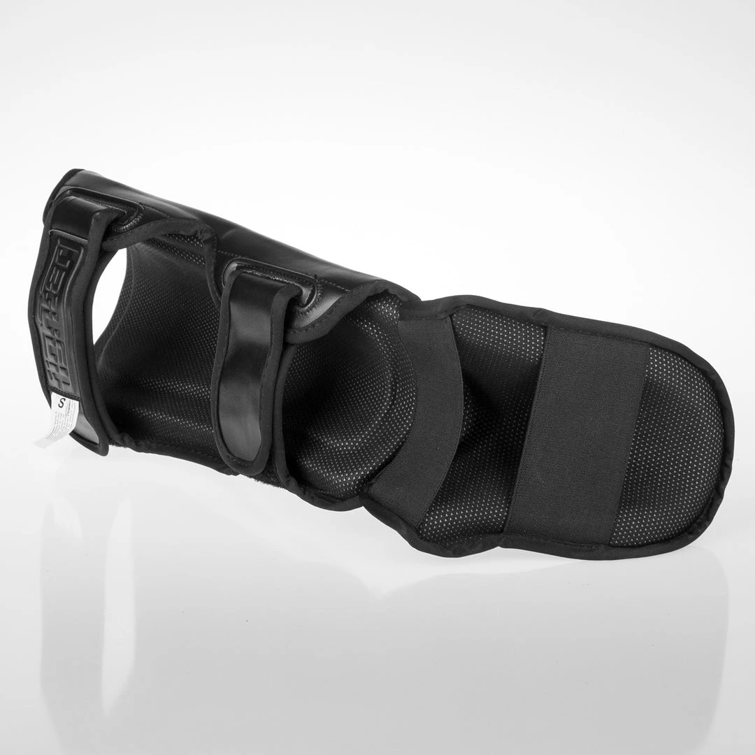 Fighter Shinguards Thai Ergo - Black/grey, FSG-004BG PROTECTION 5 Fighter Shinguards Thai Ergo - Black/grey, FSG-004BG PROTECTION