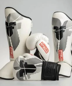 Fighter Shinguards Thai Classic - White/black, JE1573BWH PROTECTION 11 Fighter Shinguards Thai Classic - White/black, JE1573BWH PROTECTION