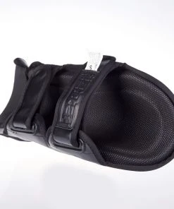 Fighter Shinguards Thai Ergo - Black/red, FSG-004BR PROTECTION