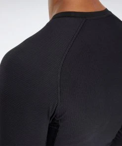 Reebok Compression Long Sleeve Tee, FS8581 Training T-Shirts 11 Reebok Compression Long Sleeve Tee, FS8581 Training T-Shirts