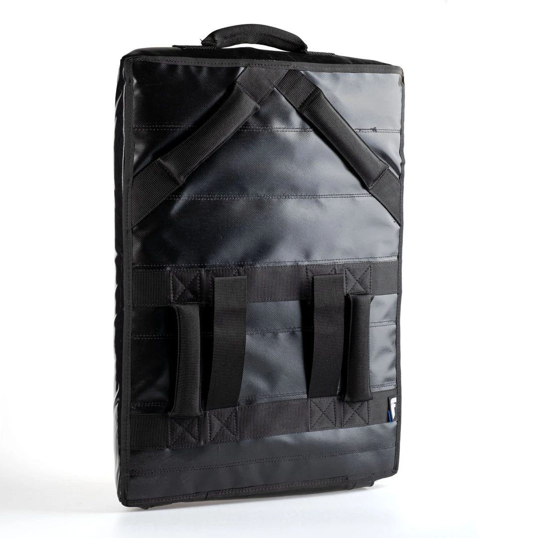 TRAINING Fighter Baton SCUTUM Shield 2in1 - Black 6 TRAINING Fighter Baton SCUTUM Shield 2in1 - Black