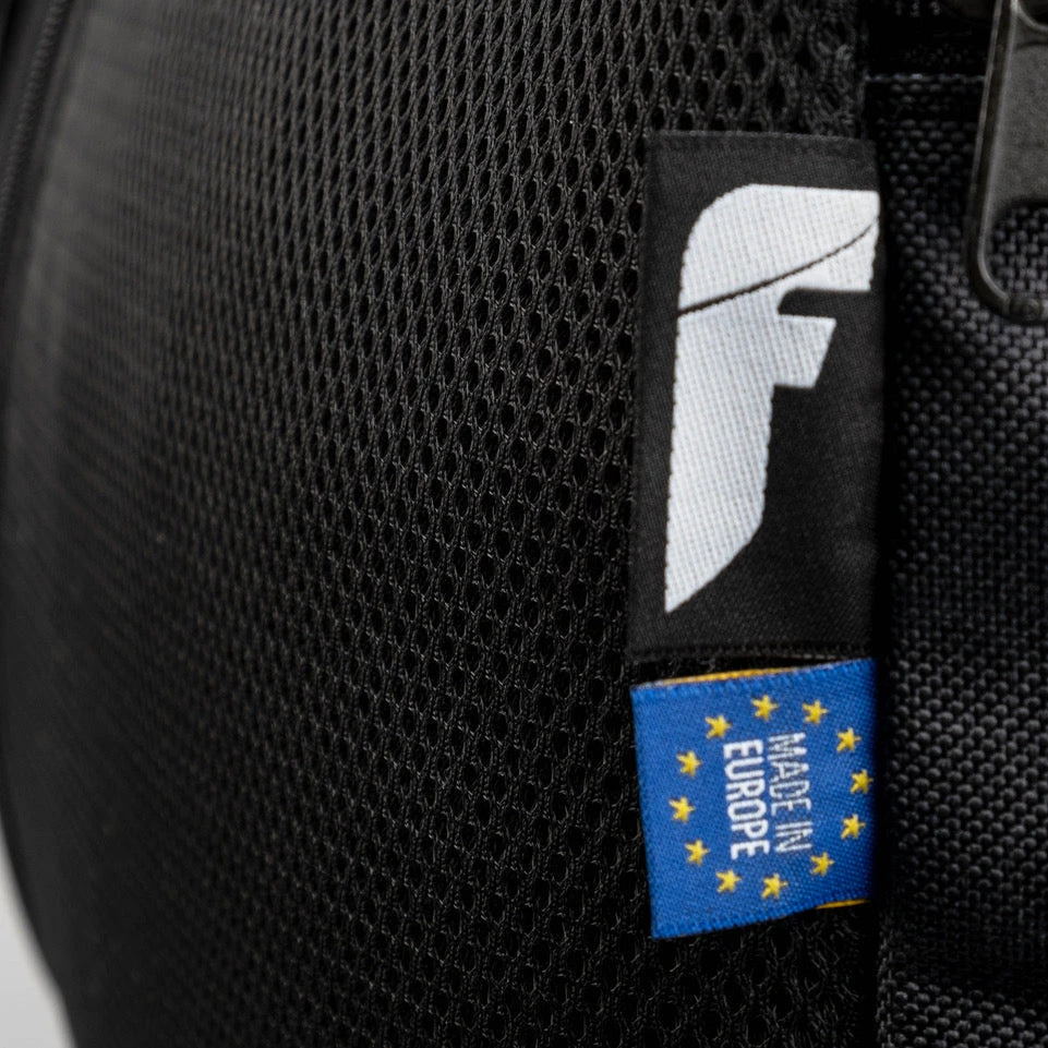 Fighter Sports Bag Size L Grey - Camo TRAINING 10 Fighter Sports Bag Size L Grey - Camo TRAINING