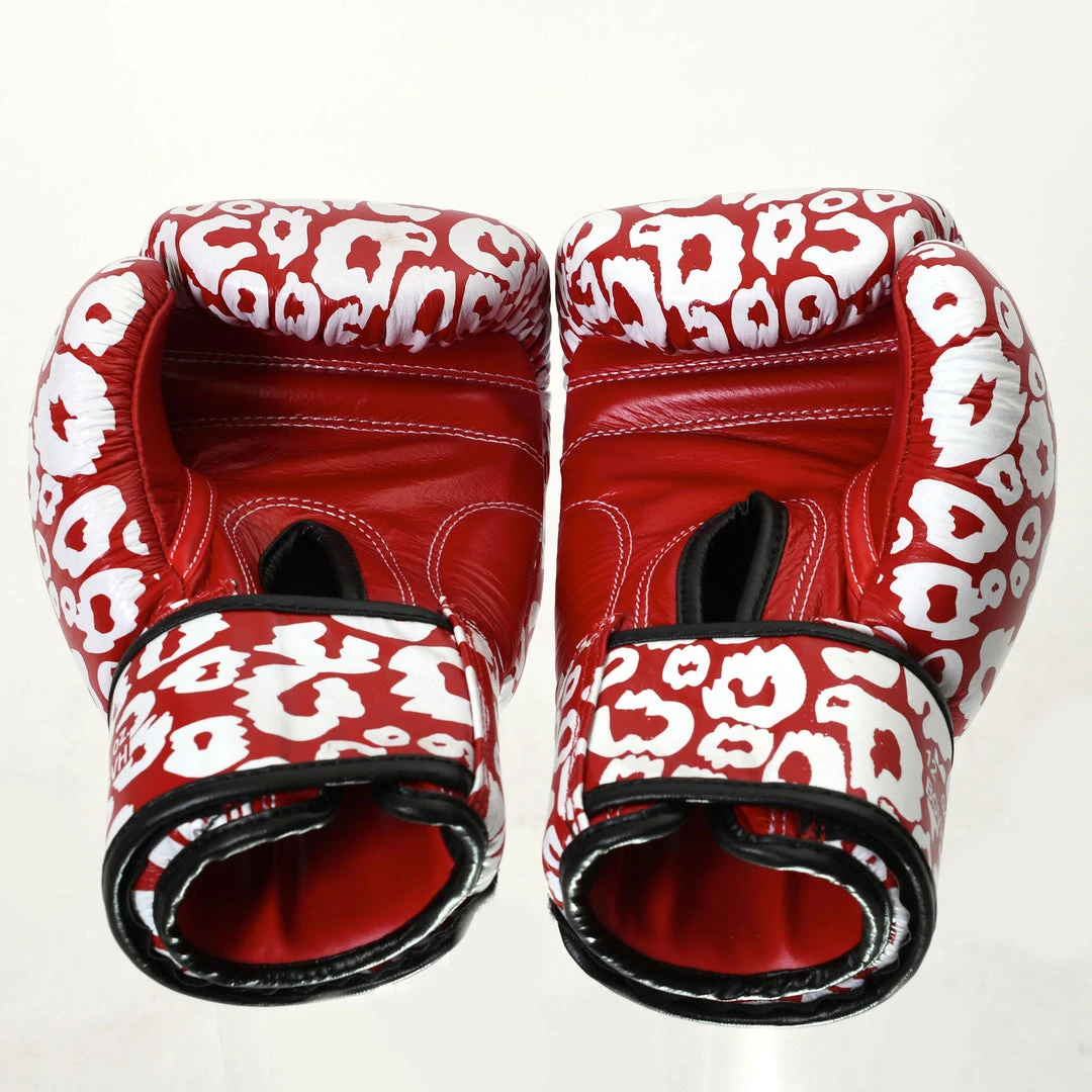 Windy Boxing Gloves Special - Red/white, BGVH-REDWH 4 Windy Boxing Gloves Special - Red/white, BGVH-REDWH